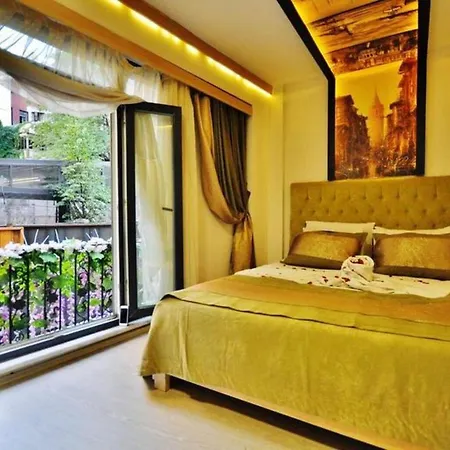 Shadi House Hotel Istanboel