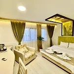 فندق Shadi House اسطنبول